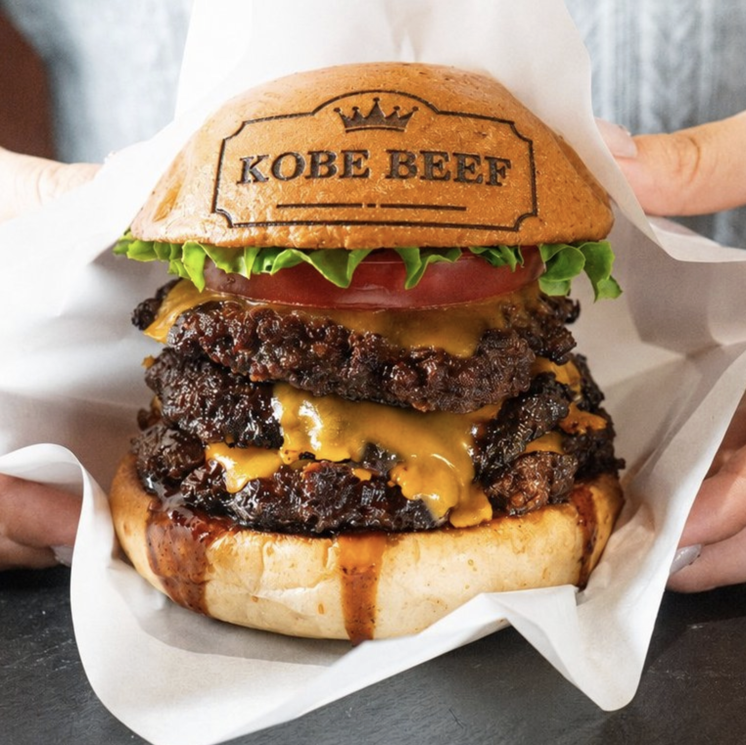 Kobe Beef — Kobe Beef Wagyu Halal Hamburger Pizza & Steak (Vegan Gluten Free) Ginza Restaurant  银座 神户 和牛 餐厅